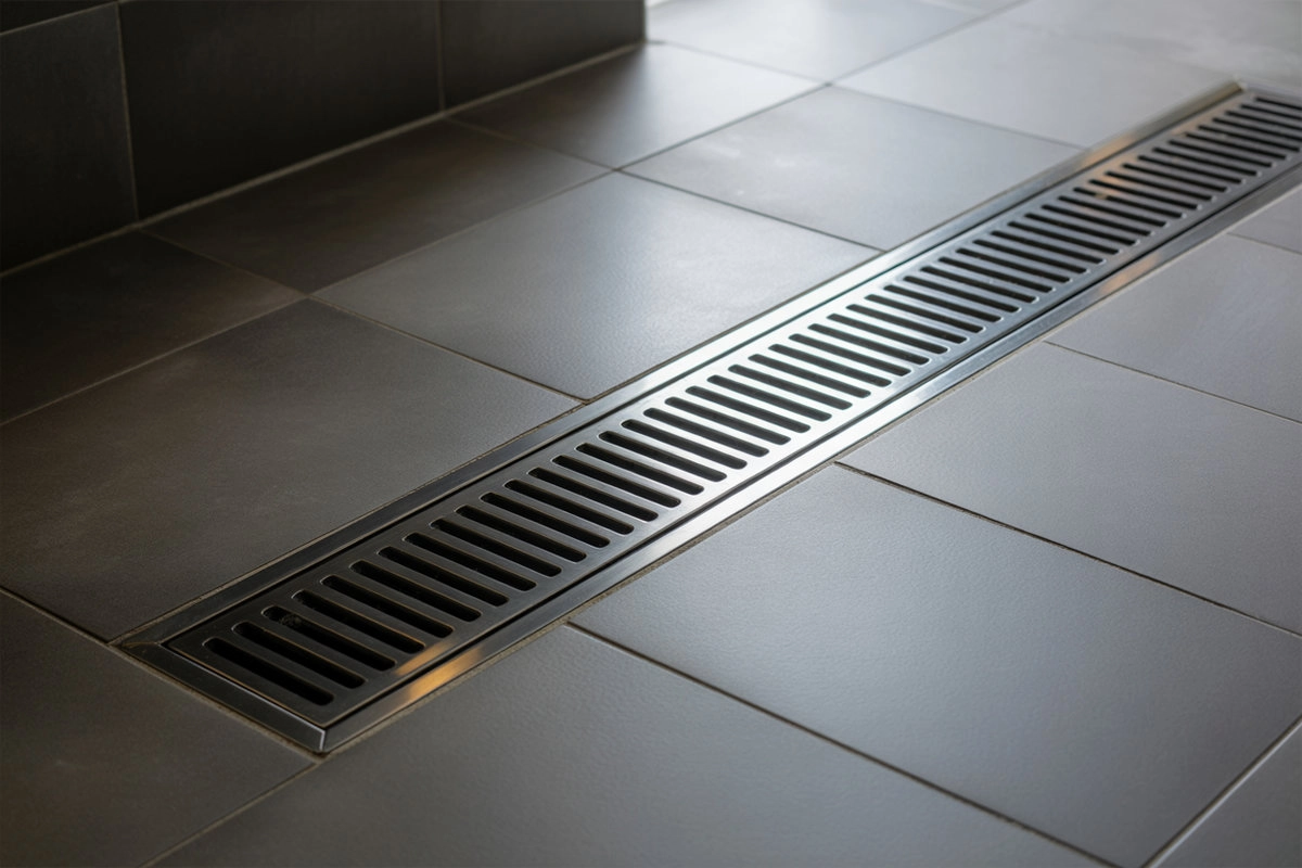 Jak zamontować odpływ liniowy? Kompletny poradnik krok po kroku
