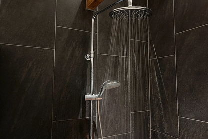 Wysokość baterii prysznicowej – na jakiej wysokości ją zamontować?